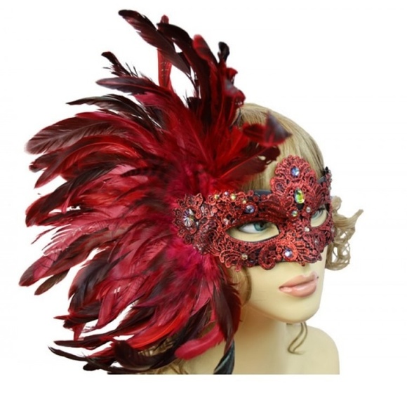 Mardi Gras Women Costume Mask Masquerade Feathers - Picture 1 of 3